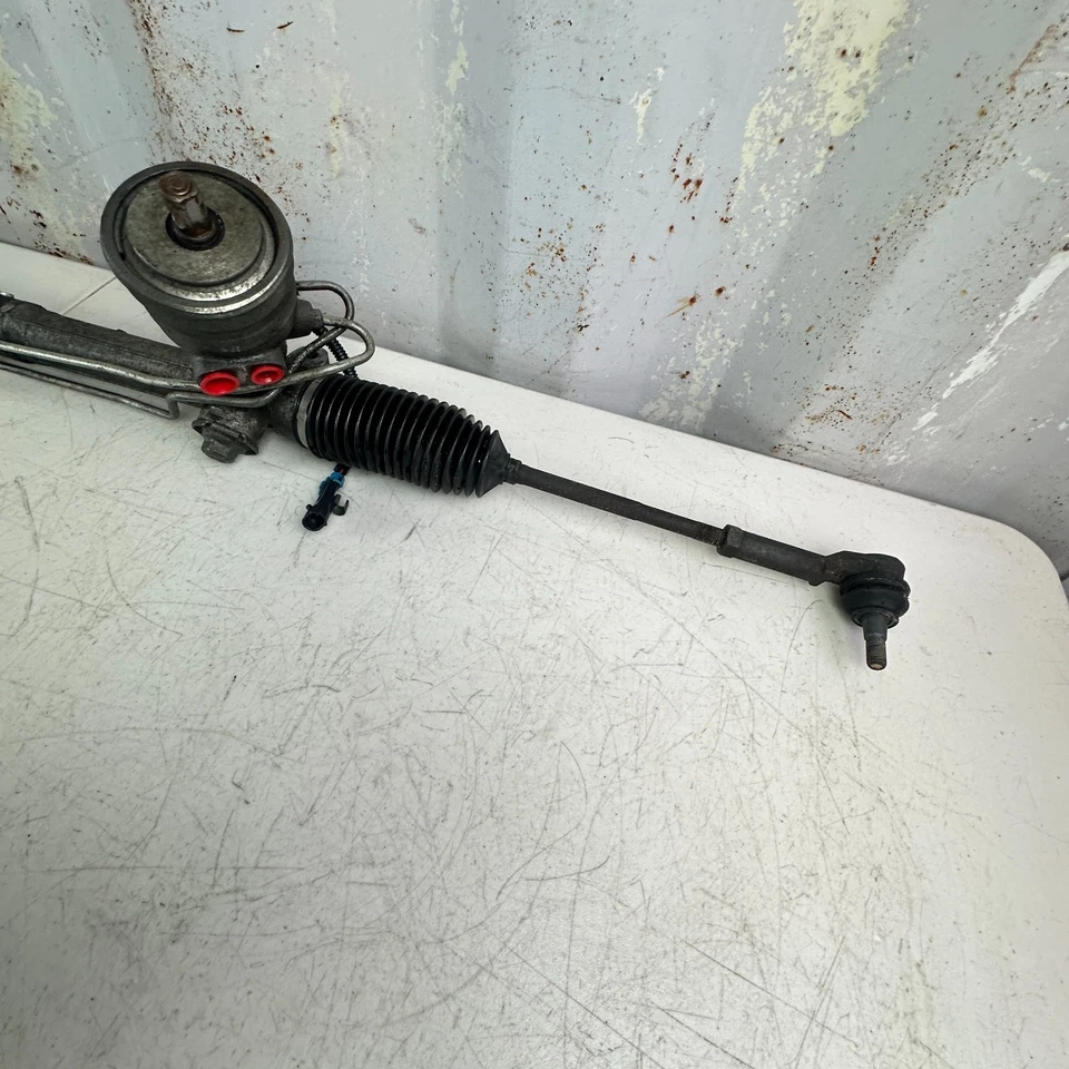 05-07 CHEVROLET CORVETTE C6 ENGRANAJE DE DIRECCIÓN ASISTIDA / MONTAJE DE CREMALLERA Y PIÑÓN OEM Foto 4 de 4