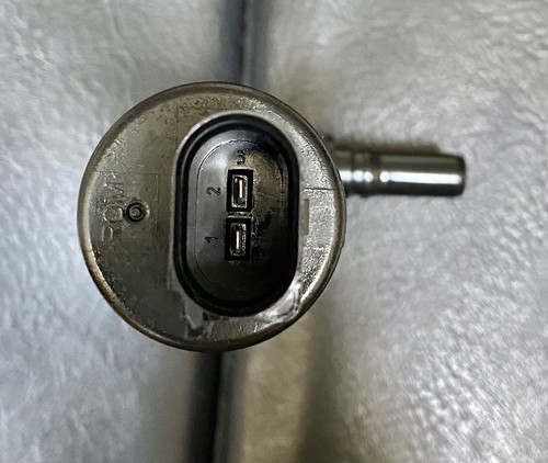 NEW: Audi HEADLIGHT CLEANING PUMP High Quality Made by Continental, p/n 3304876. - Picture 4 of 9