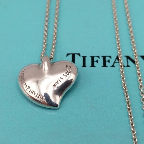 Tiffany \u0026 co. Full Heart Necklace Elsa 