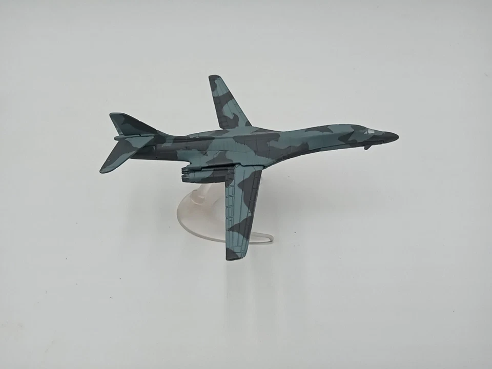 Corgi Fighting Machines B-1B 84-CS90202 Operation Iraqi Freedom #udb5 - Image 2 of 4