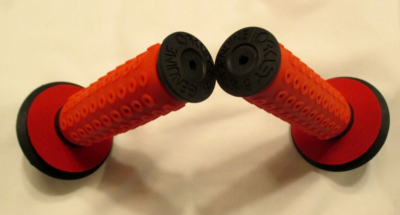 OAKLEY GRIPS RARE B1-B NEW BLACK W RED SLEEVES & RED DONUTS BMX