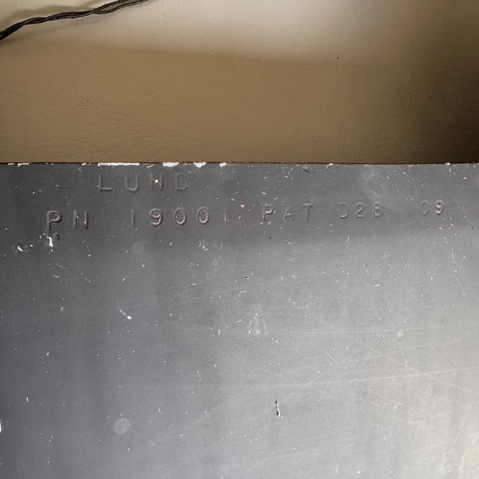 1995 DODGE DAKOTA LUND LIGHTED CAB TOP SUN MOON VISOR p/n 19001 OEM - Image 3 of 4