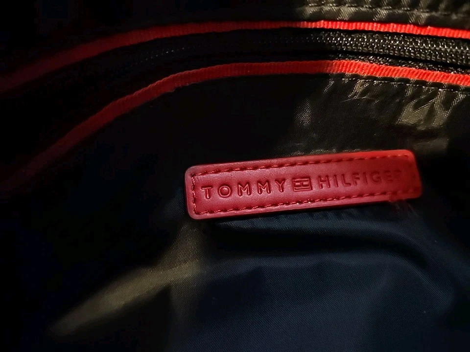 Tommy Hilfiger Cory II Cámara Bandolera Nylon Bolso Ligero Correa Ajustable  Foto 2 de 4