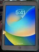 Apple iPad Tablet Gold iOS Apple iPad Series 9.7 in Wi-Fi