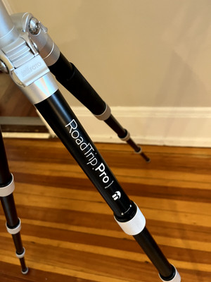 MeFOTO RoadTrip PRO Aluminum Series - Tripod (SILVER)