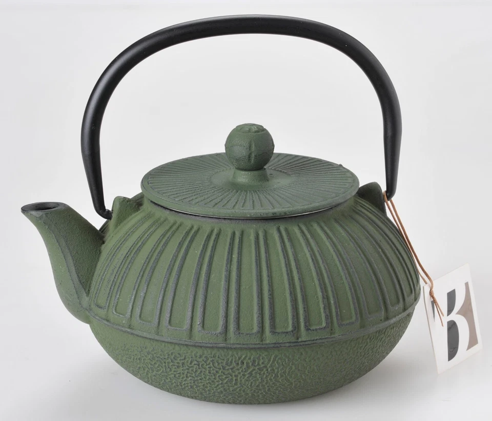 BergHOFF Cast Iron Teapot Dark Green NEW in Box .90 Quart - Image 4 of 4