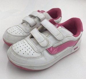girls velcro vans