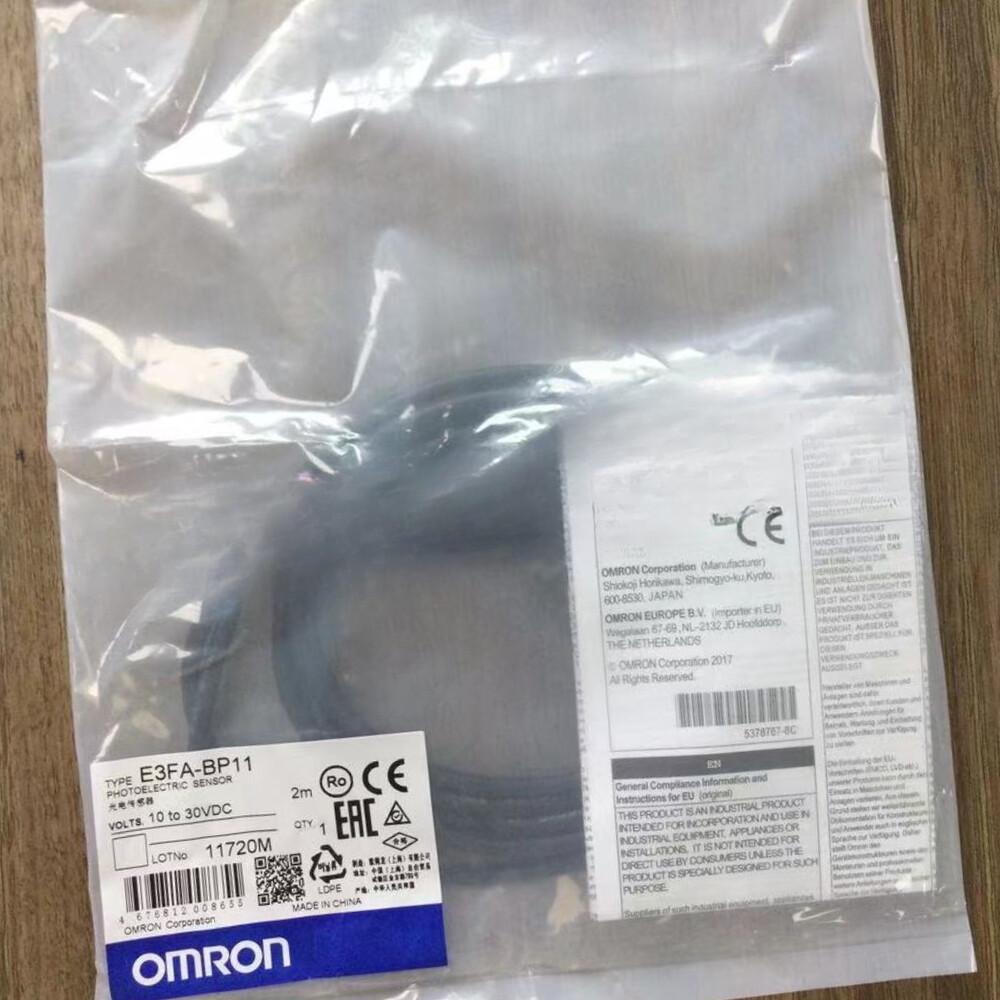 New In Box OMRON E3FA-BP11 Sensor