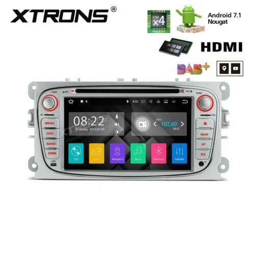 Autoradio e frontalini da auto d'argento del lettore MP3