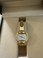 GUCCI 1400L Gold 25mm White Dial Quartz Womens Watch with Box Amazing Condition