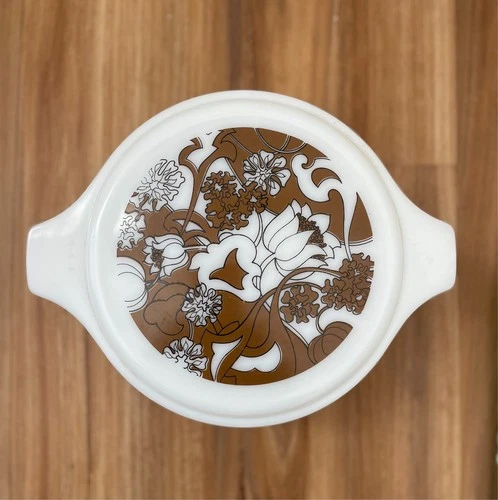 Pyrex NOUVEAU FLORAL 475-B  Casserole Dish 2 1/2 QT w/ Lid-Vintage