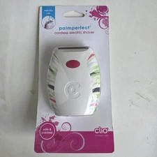 Clio Palmperfect Compact Electric Shaver Cordless and Wet-Dry Shaver