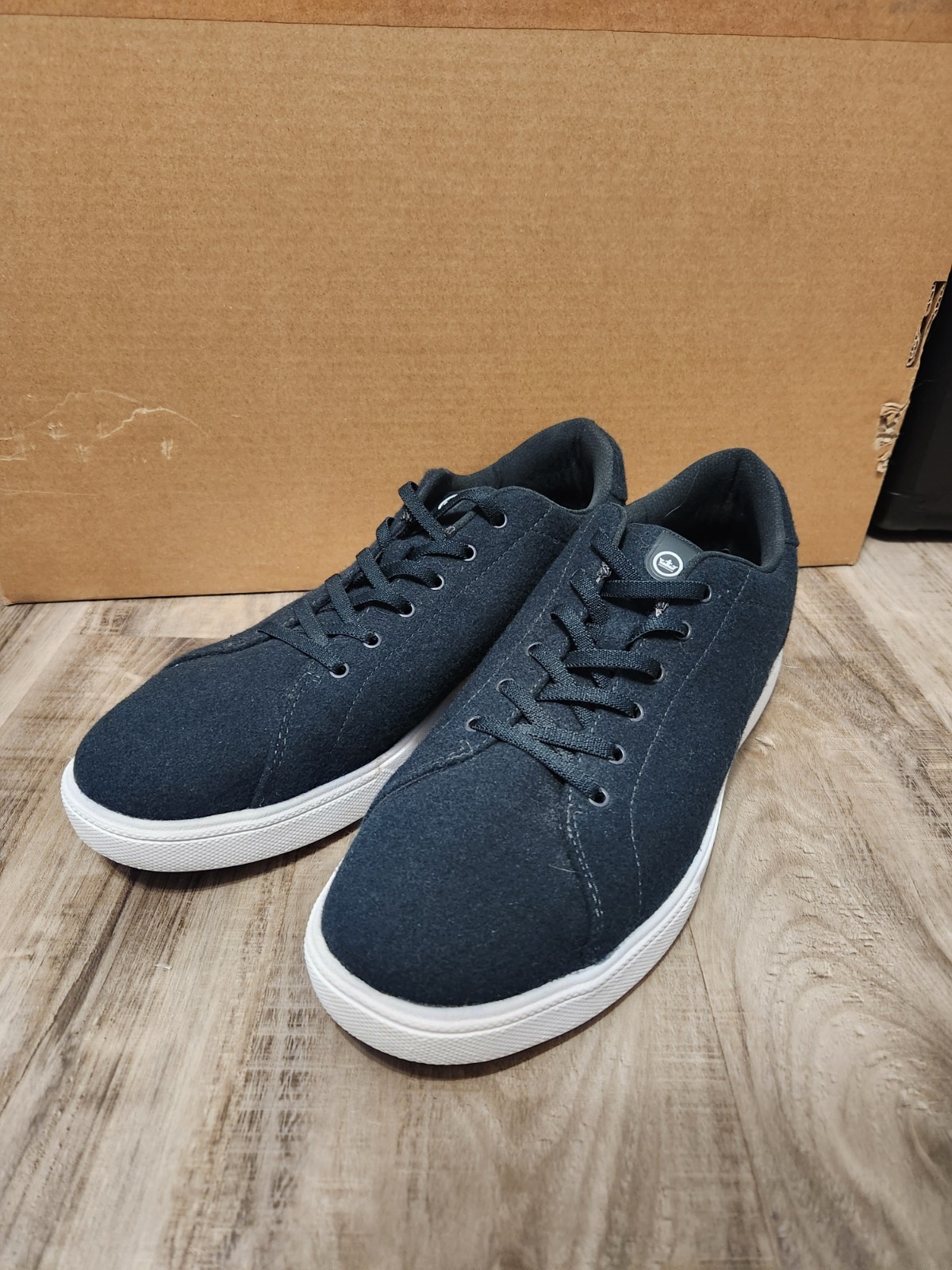 Peter Millar Drift Performance Wool Sneaker 10.5 … - image 1
