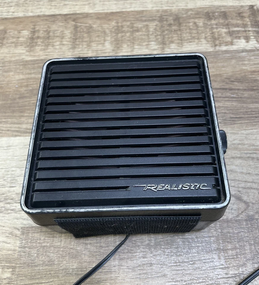 Altavoz de Extensión Realista Radio Shack Negro, Acorde Auxiliar (5W MAX) CAT No. 21-549 Foto 2 de 4