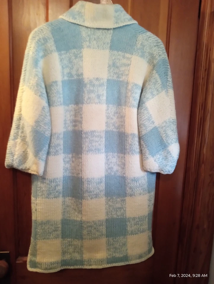 DE COLECCIÓN AÑOS 60 TEJIDO A MANO MEZCLA DE LANA AZUL A CUADROS ABRIGO FORRADO MANGA 3/4 ~ HALLAZGO INMOBILIARIO  Foto 3 de 4