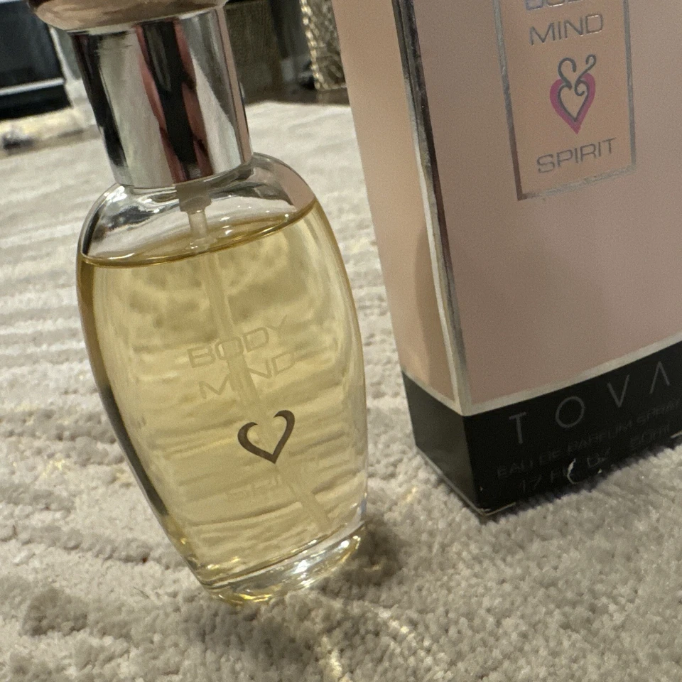Tova Body Mind & Spirit Eau De Parfum Spray 1.7 fl oz / 50 ml EDP Spray 95% Foto 2 de 4