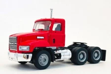 Red Mack Short 603 Tractor Truck Promotex 1/87 Plastic HO Scale 15264