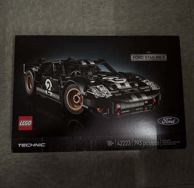 LEGO Technic Ford GT40 MK II 42223 Complete Set 793 Pieces 18+ Box Plastic Cars