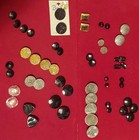Antique Vintage Glass Sewing Button Lot - 100+ Assorted Sizes, Designs — photo 9