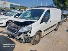 Porte arrière et accessoires Peugeot P4