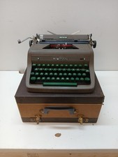 Vintage Royal Quiet Deluxe Manual Typewriter With Case Green Keys thumbnail