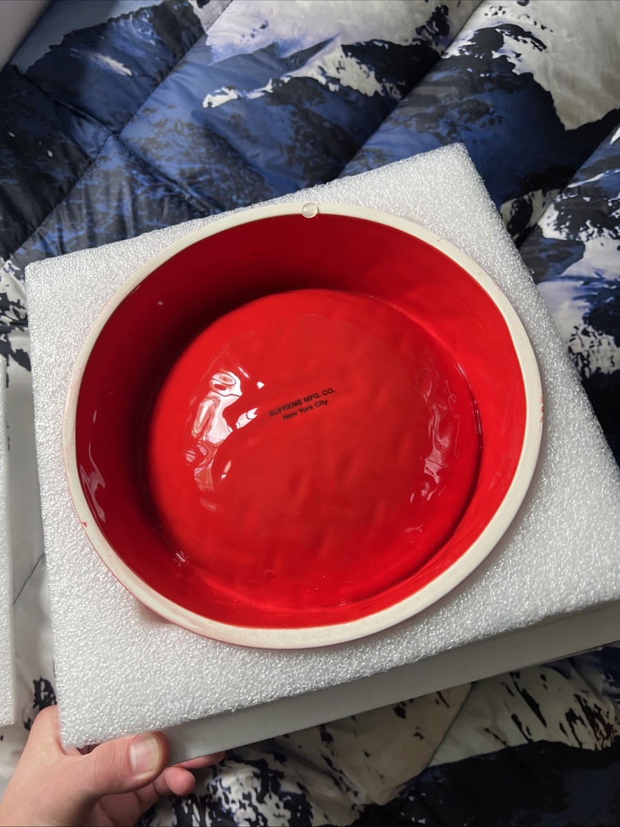小物 Supreme Diamond Plate Dog Bowl red Supreme Diamond Plate Dog Bowl (SS23) - $48
