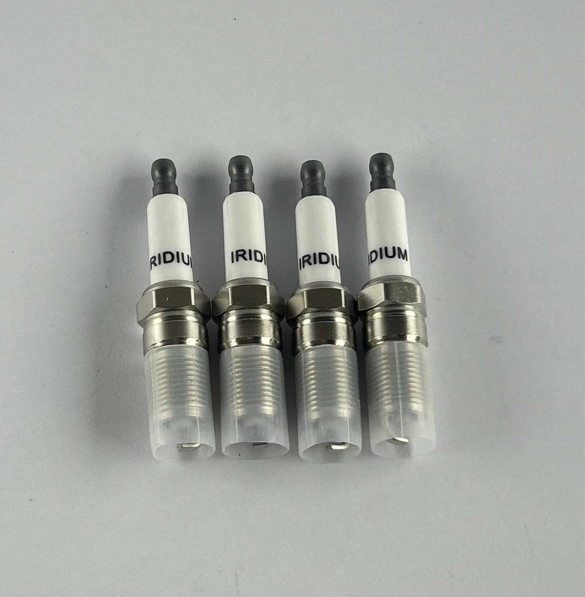 3587 PLTR6A-10G Laser Platinum Spark Plugs Lot of 4 photo 2
