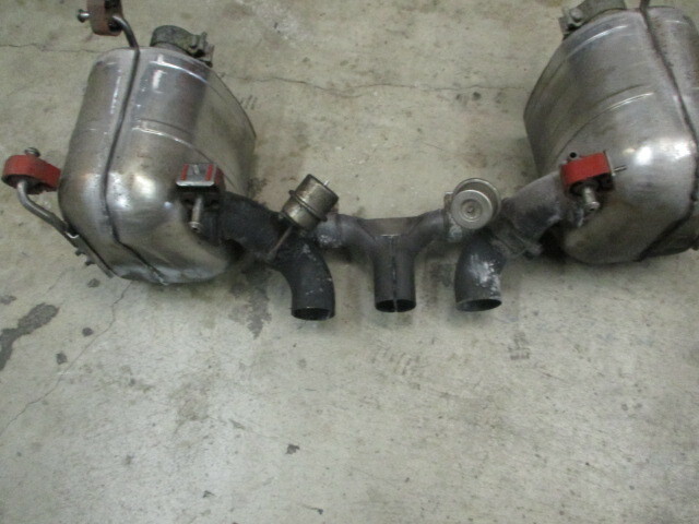 Ferrari 458 italia - Rear Mufflers Assy LH & RH - P/N 260103 - 263065