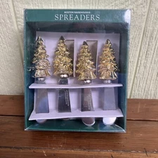 Set of 4 Boston Warehouse Christmas Tree Cheese Spreaders Stainless Steel Knives