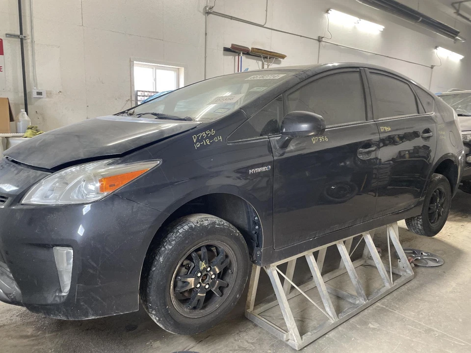 Medidor de velocímetro usado se adapta a: Toyota Prius Cluster Prius VIN DU 2015 7º y 8º Foto 2 de 4