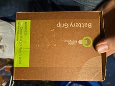 Green Extreme BG-E20 Battery Grip for EOS 5D Mark IV DSLR Camera New Open Box