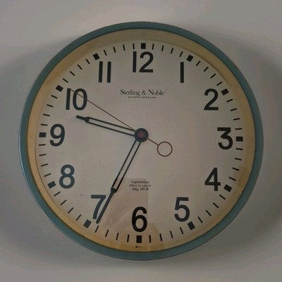 Sterling & Noble Modern Mfg. No. 9 Round Aqua Quartz Wall Clock Easy Read 12''