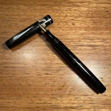 SAILOR IRIDIUM FOUNTAIN PEN BLACK GOLD VINTAGE GENUINE PRODUCT USED