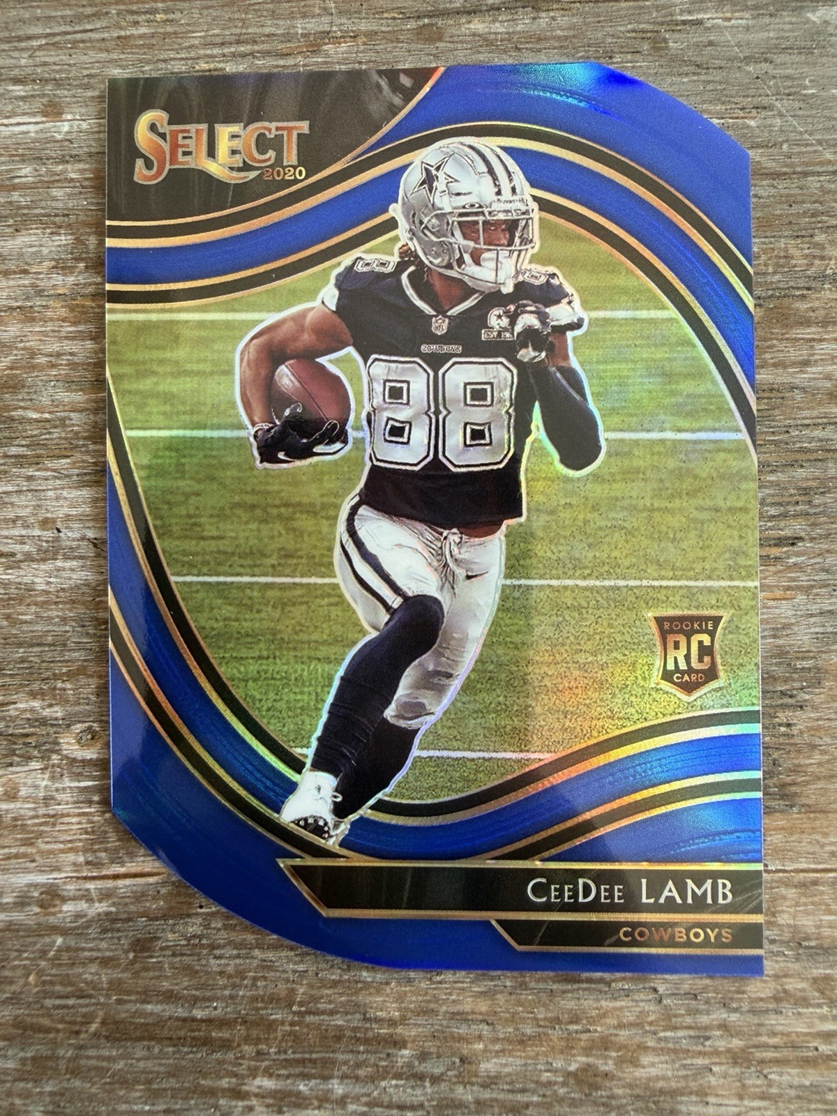 CeeDee Lamb 2020 Panini Select Die-Cut Blue Prizm RC #357