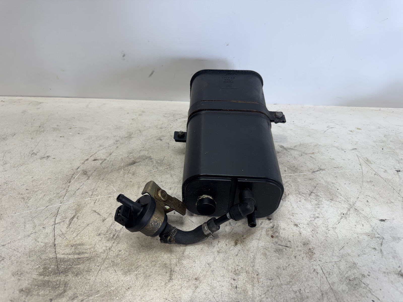 1999 FERRARI F355 CONVERTIBLE OEM U.S. LHD CHARCOAL CANISTER FUEL EVAP EMMISIONS