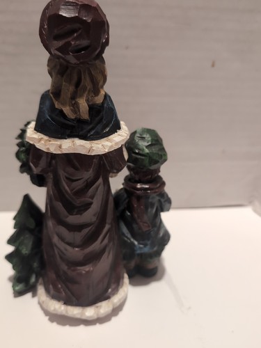 Christmas Village Figurines Lot, St Nicholas, Carolers, Victorian, Kids,8 Inches - Picture 19 of 20