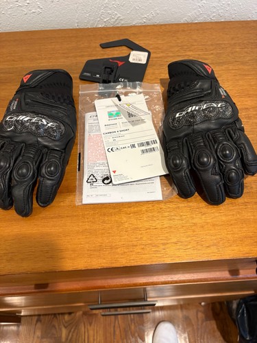dainese carbon 4 short gloves, size XS, used
