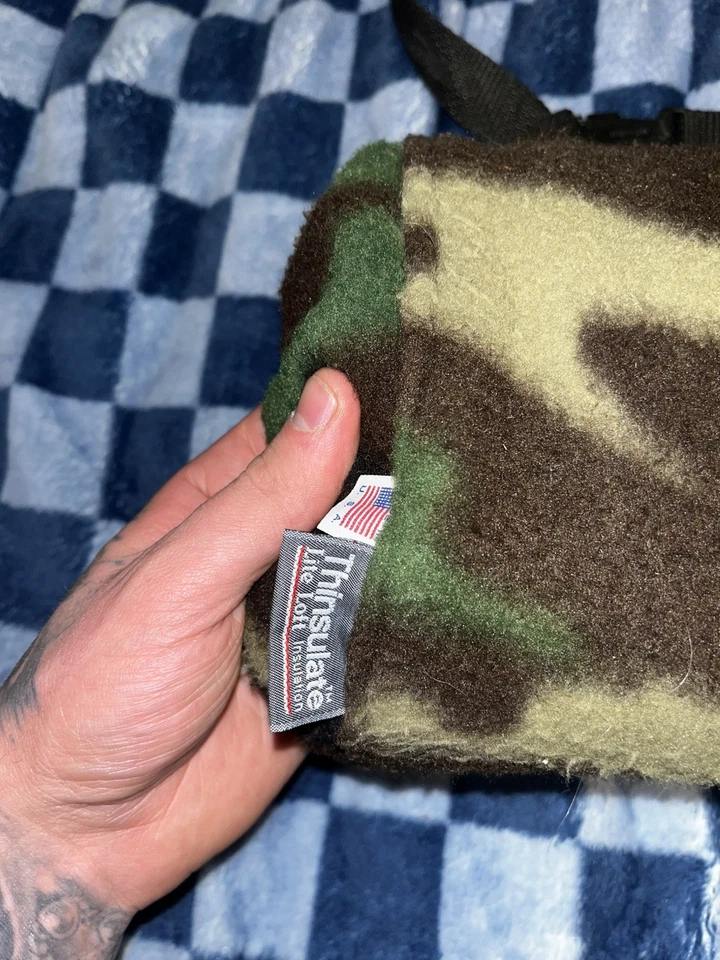 Vintage Cabela's Fleece Hand Warmer Pouch Thinsulate Trebark Camo  USA Pocket - Image 2 of 4