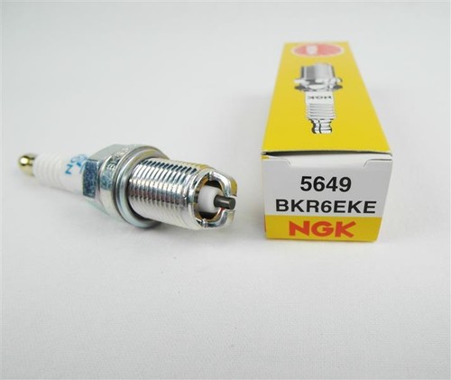 Inspektion Service SMART Ölfilter Luftfilter Zündkerzen NGK 5649 0,6l 599ccm - Picture 3 of 12