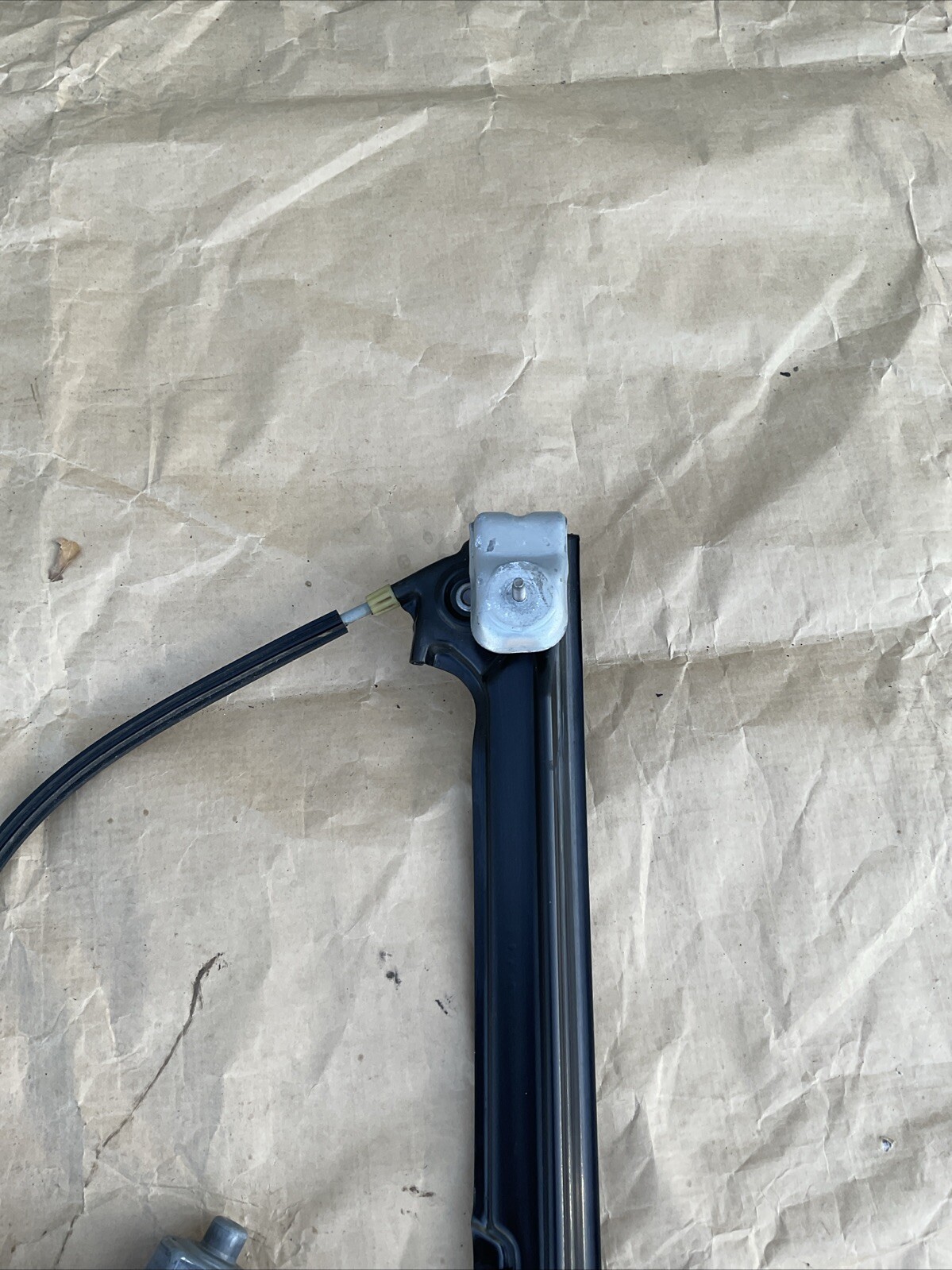 14-22 MASERATI QUATTROPORTE FRONT RIGHT DOOR WINDOW REGULATOR MOTOR OEM 19K