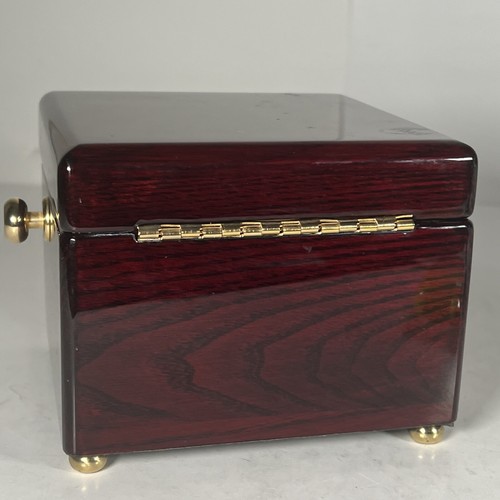 Seiko Clock Cherry Color Wood Box Dial Roman Numerals QHG607BLH - Picture 12 of 17