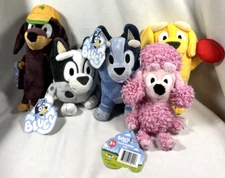 NWT 2023 BLUEY LOT OF 5 FRIENDS PLUSH SOCKS SNICKERS COCO MUFFIN LUCKY