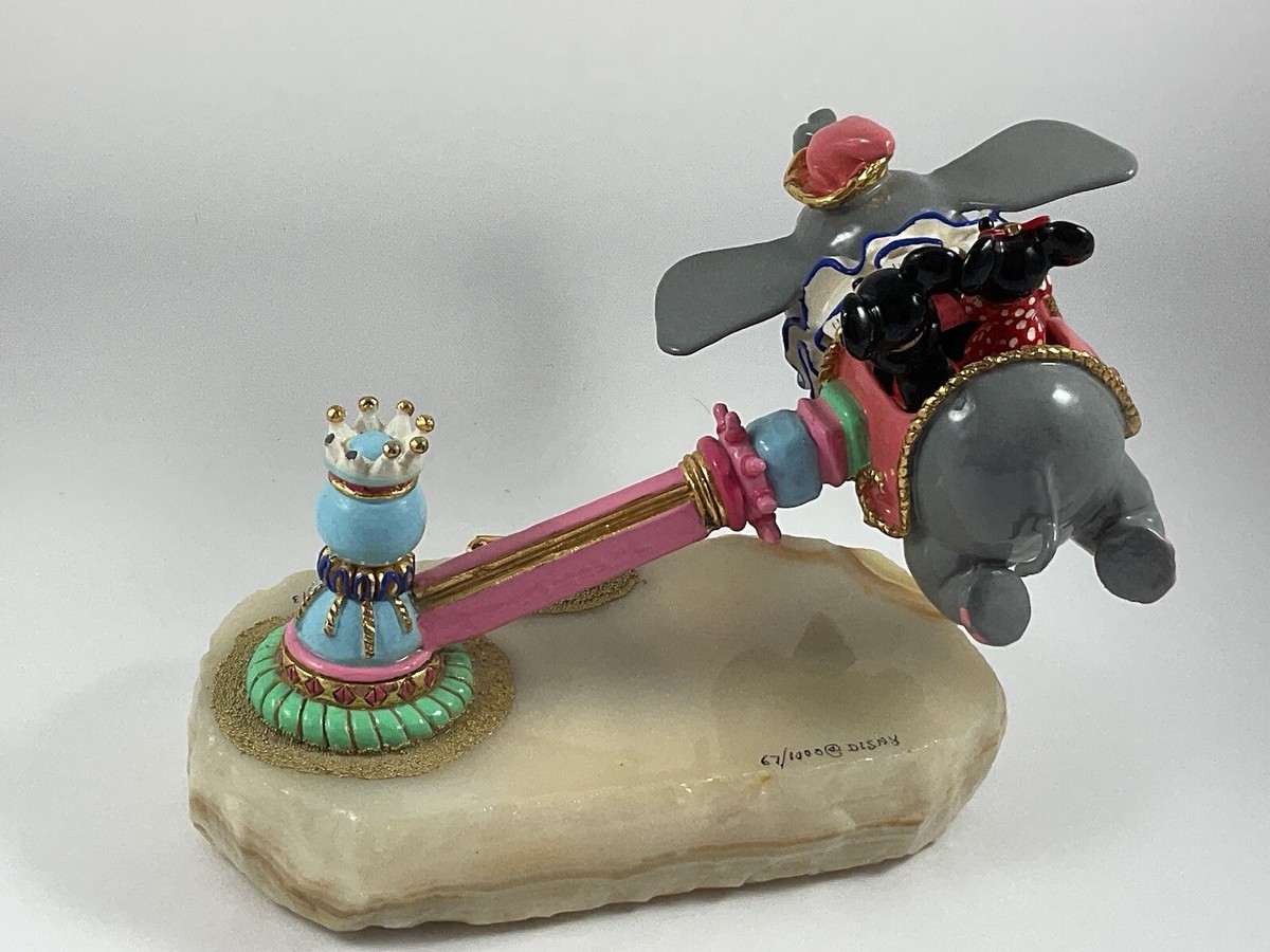 Ron Lee Flying with Dumbo mickey and Minnie Disney Sculpture 248