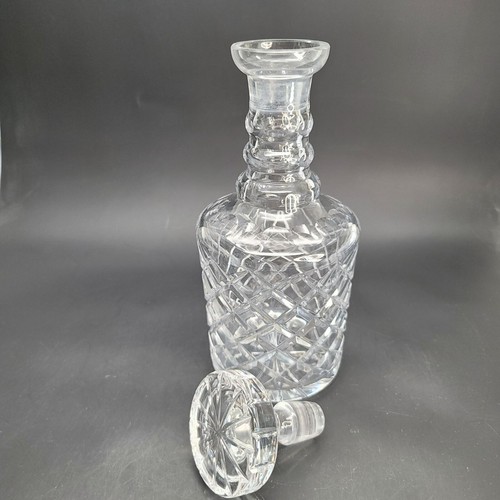 Wedgwood Lead Crystal Decanter Round Lidded 11" Heavy Beautiful! Cr607 - Picture 2 of 8