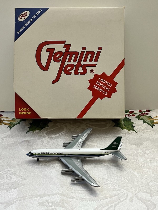1:400 Gemini Jets B 707-368C Saudia Arabia Airlines ( Gemini Jets Samples )