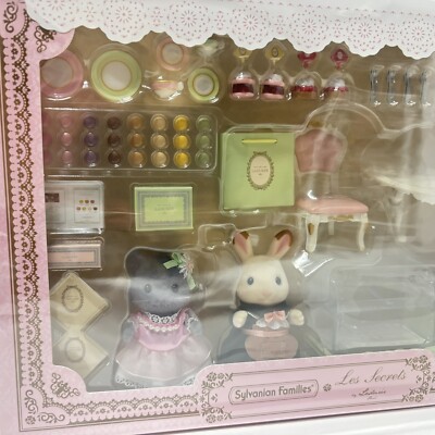 Sylvanian Families Les Secrets by Laduree Tea Time Set Calico