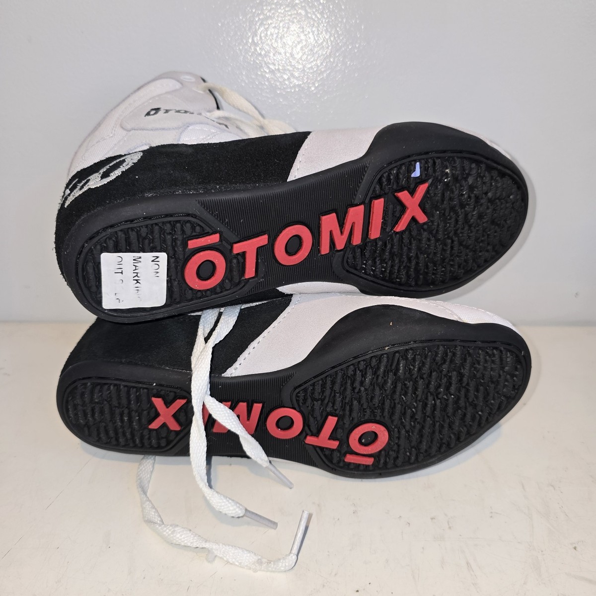 Otomix Stingray WHITE M3000 Bodybuilding MMA Shoes Female Size 7 1