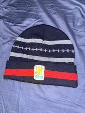 Undefeated Undftd Beanie Skully Knit Winter Hat Football Men’s 