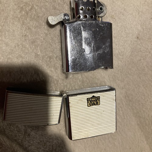 Vintage KENT CASTLE Hadson Japan Windproof Lighter - Picture 8 of 11