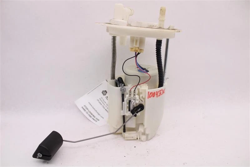Used Fuel Pump fits: 2008 Ford Taurus Pump Assembly Federal emissions FWD Grade Foto 2 de 4